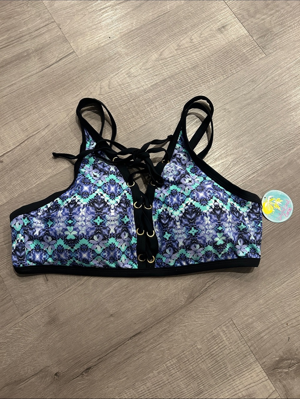 ISLAND SOUL | Women’s Swim Top